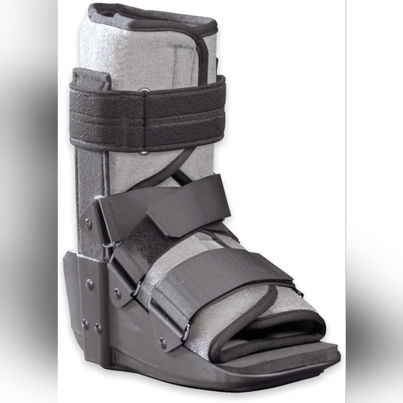 𝅺fla Walker Cast Boot - Picture 1 of 5